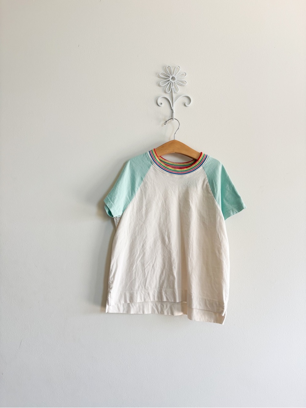 Hanna Andersson Short Sleeve Raglan Tee with Mint Sleeves and Rainbow Collar